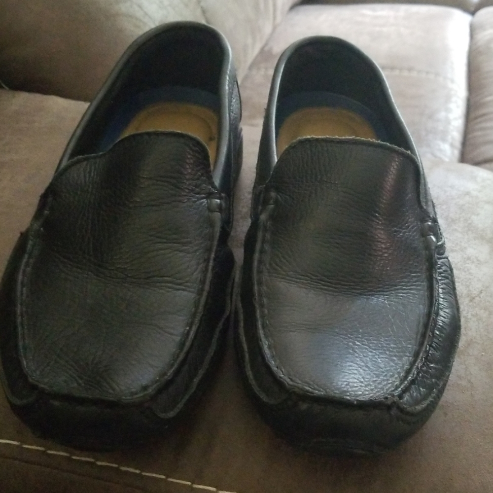 Men's St. John's Bay Shoes size 8
